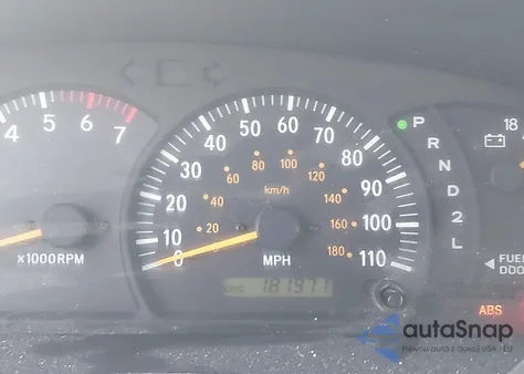 2004 Toyota Tundra Sr5 V8 z USA, uszkodzony, nr VIN 5TBET341X4S455161